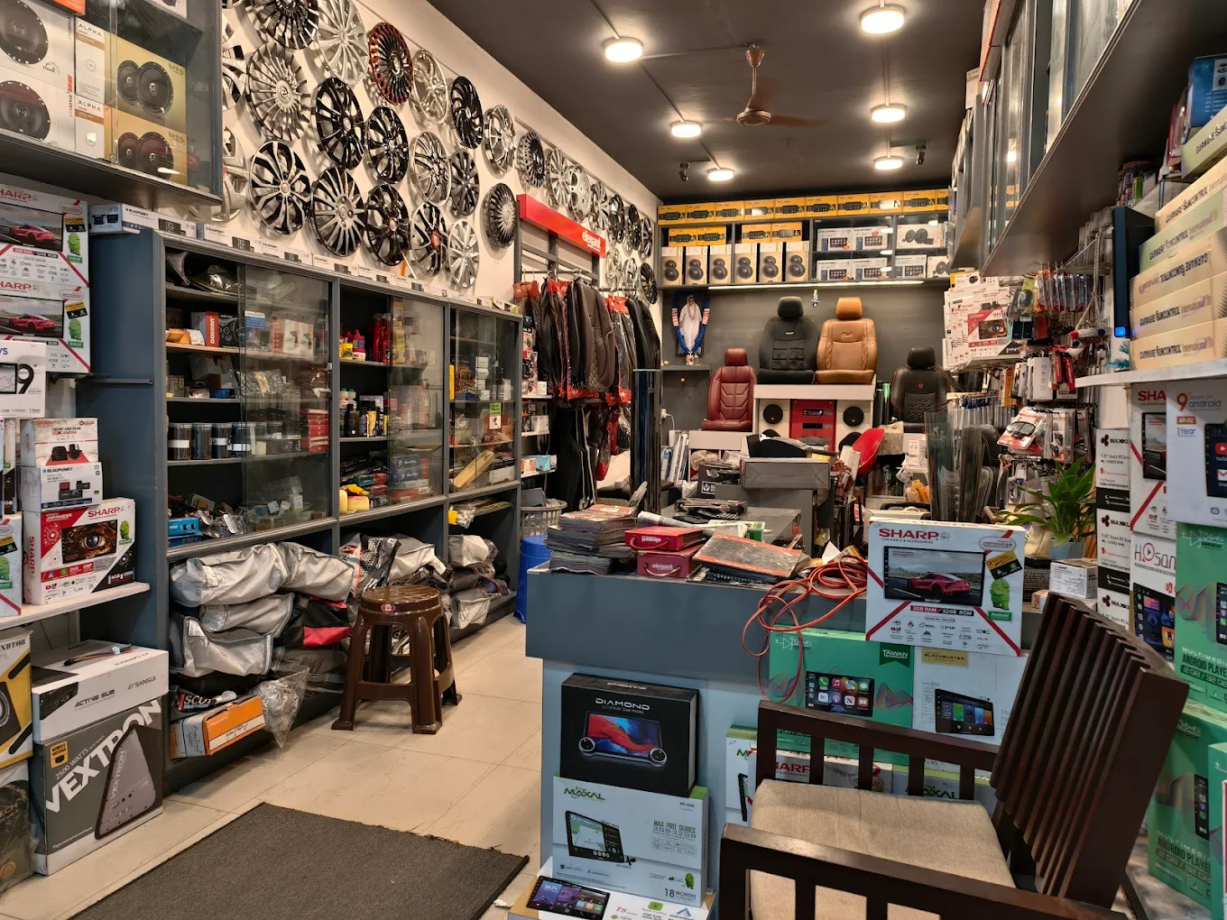 Amritha Car Decors Kozhikode – Car Accessories Dealer