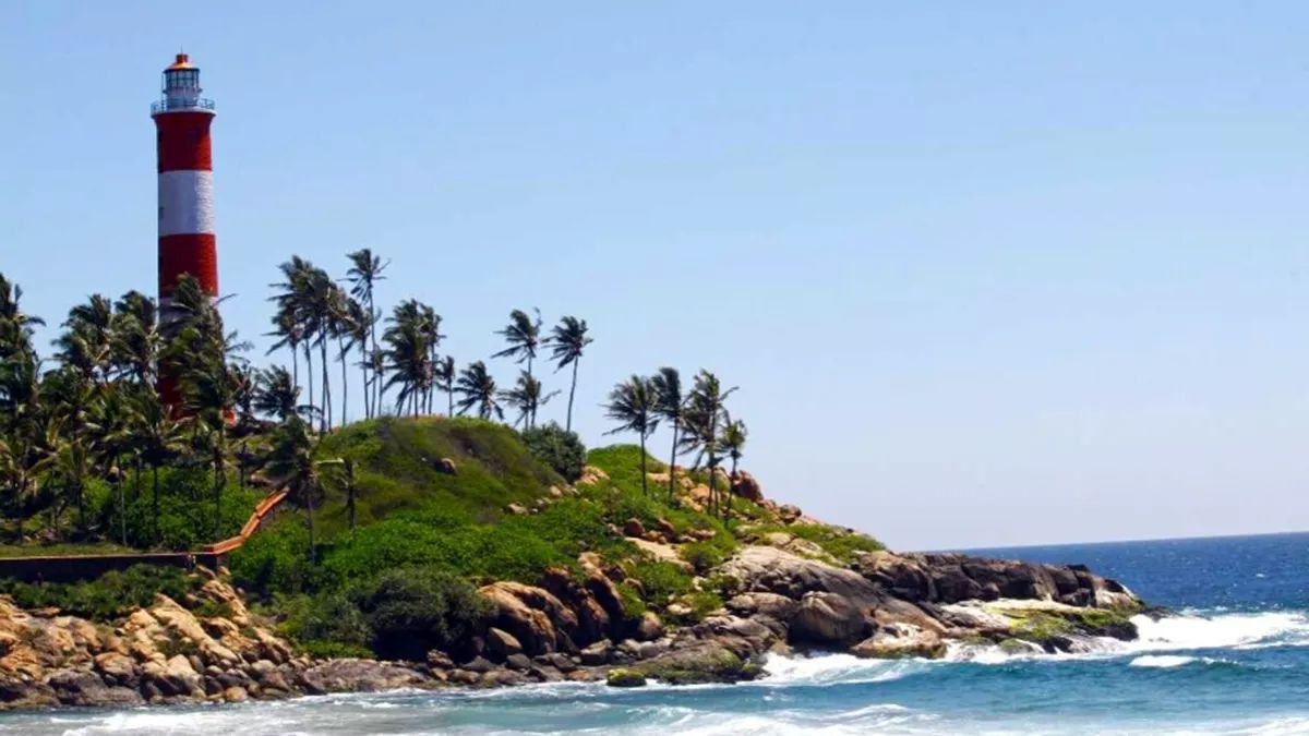 Panoramic coastal view from Kadalur Lighthouse
