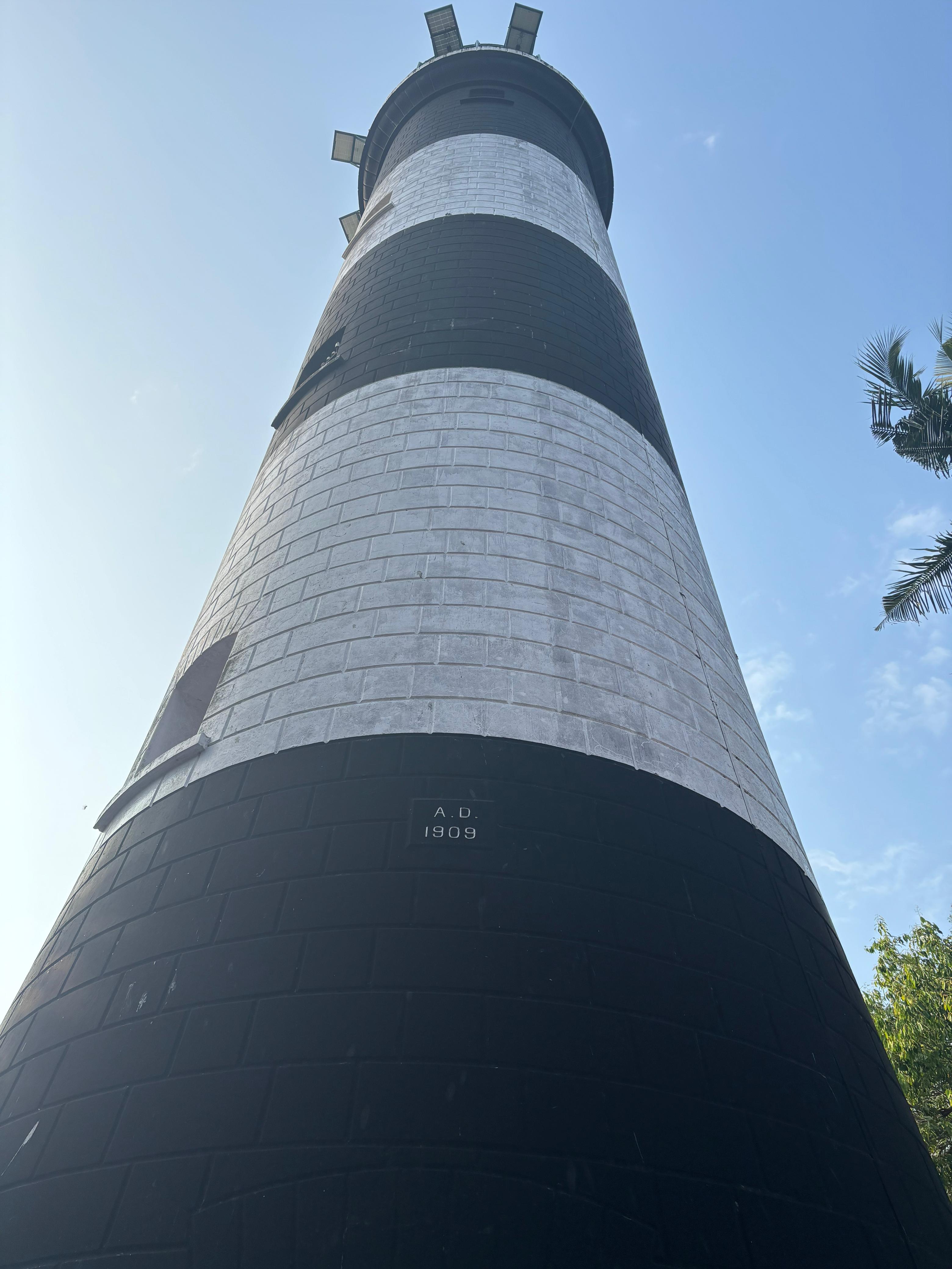 Tourists visiting Kadalur Point Lighthouse, Kerala