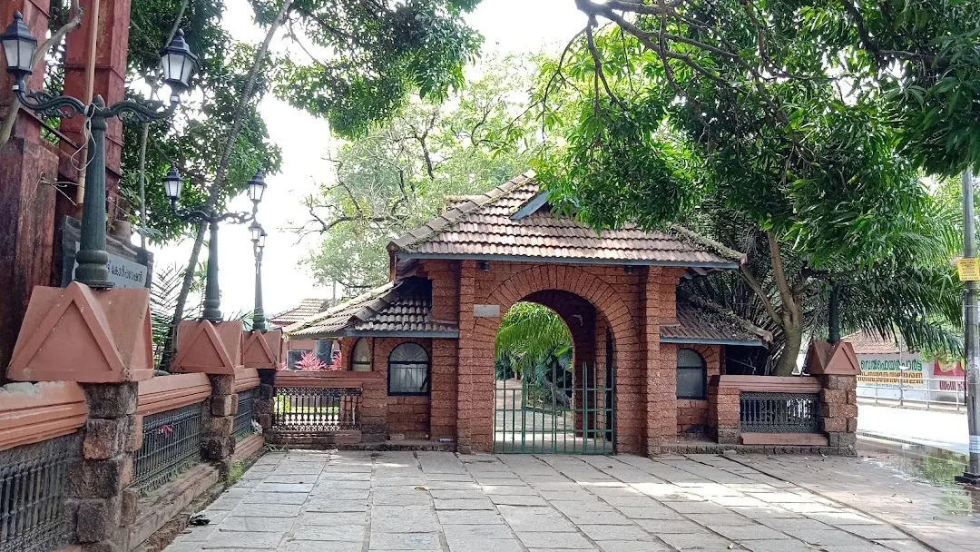 Mananchira Square Kozhikode
